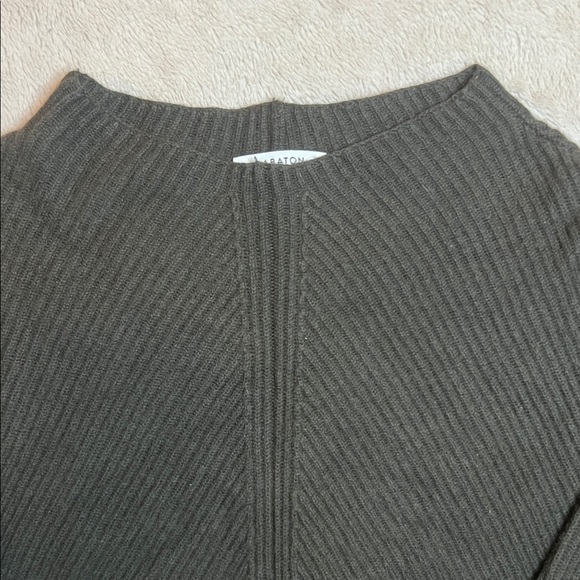 Babaton Wool & Linen Blend Dark Olive Green Ribbed Mock Neck Sweater Women’s M - Picture 3 of 11